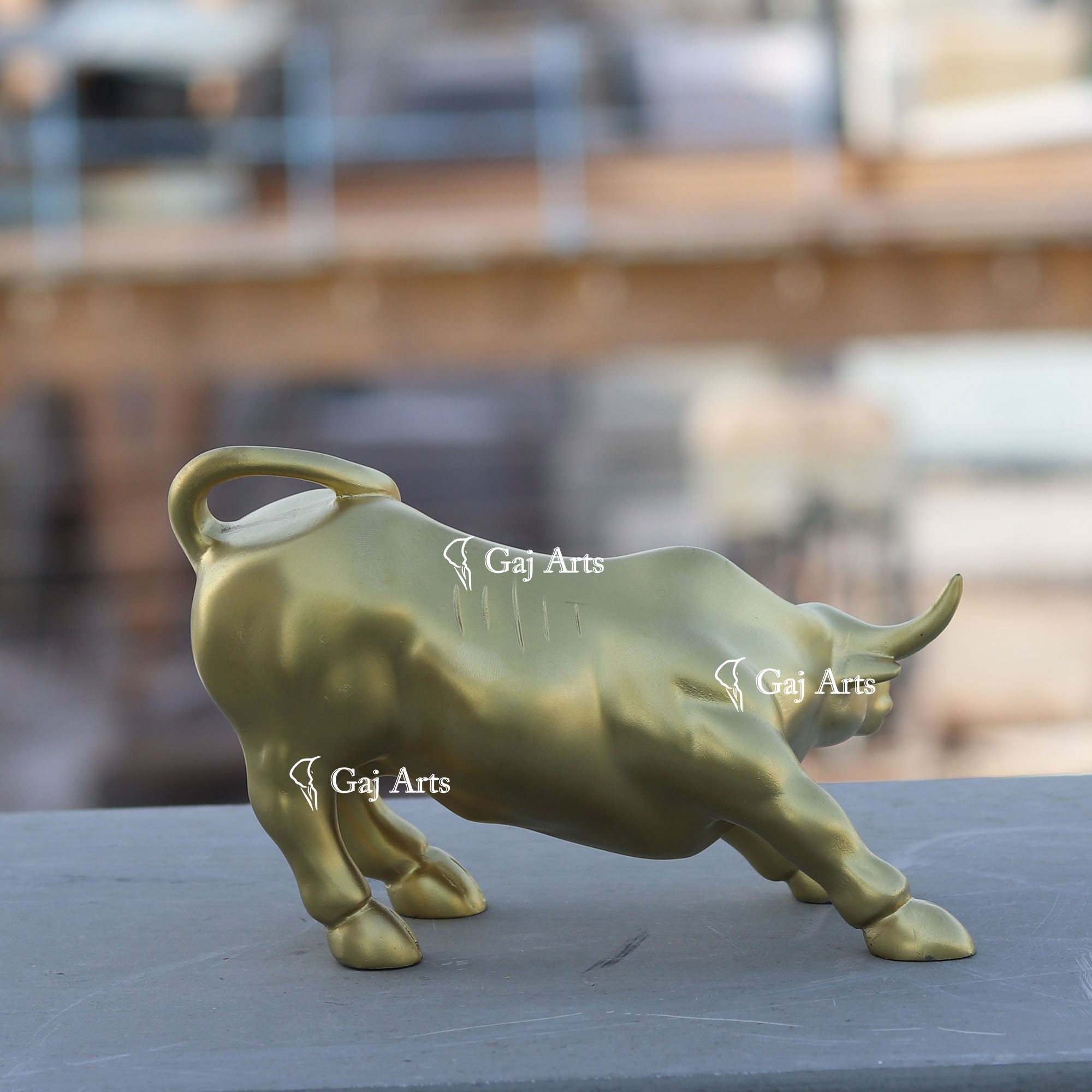 Marble Powder Bull Statue / 6 Inch