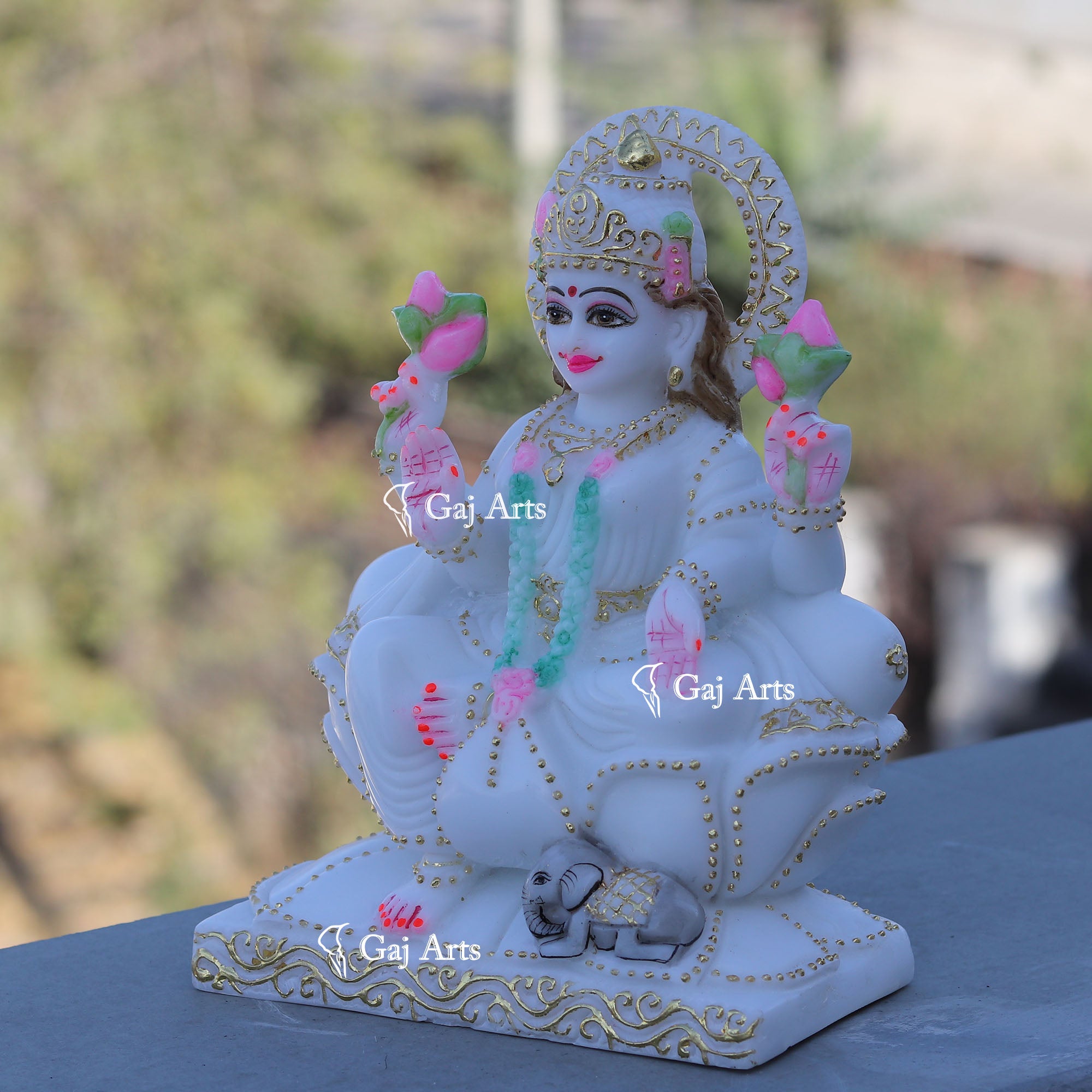 White Marble Lakshmi Maa Idol | 9 Inch