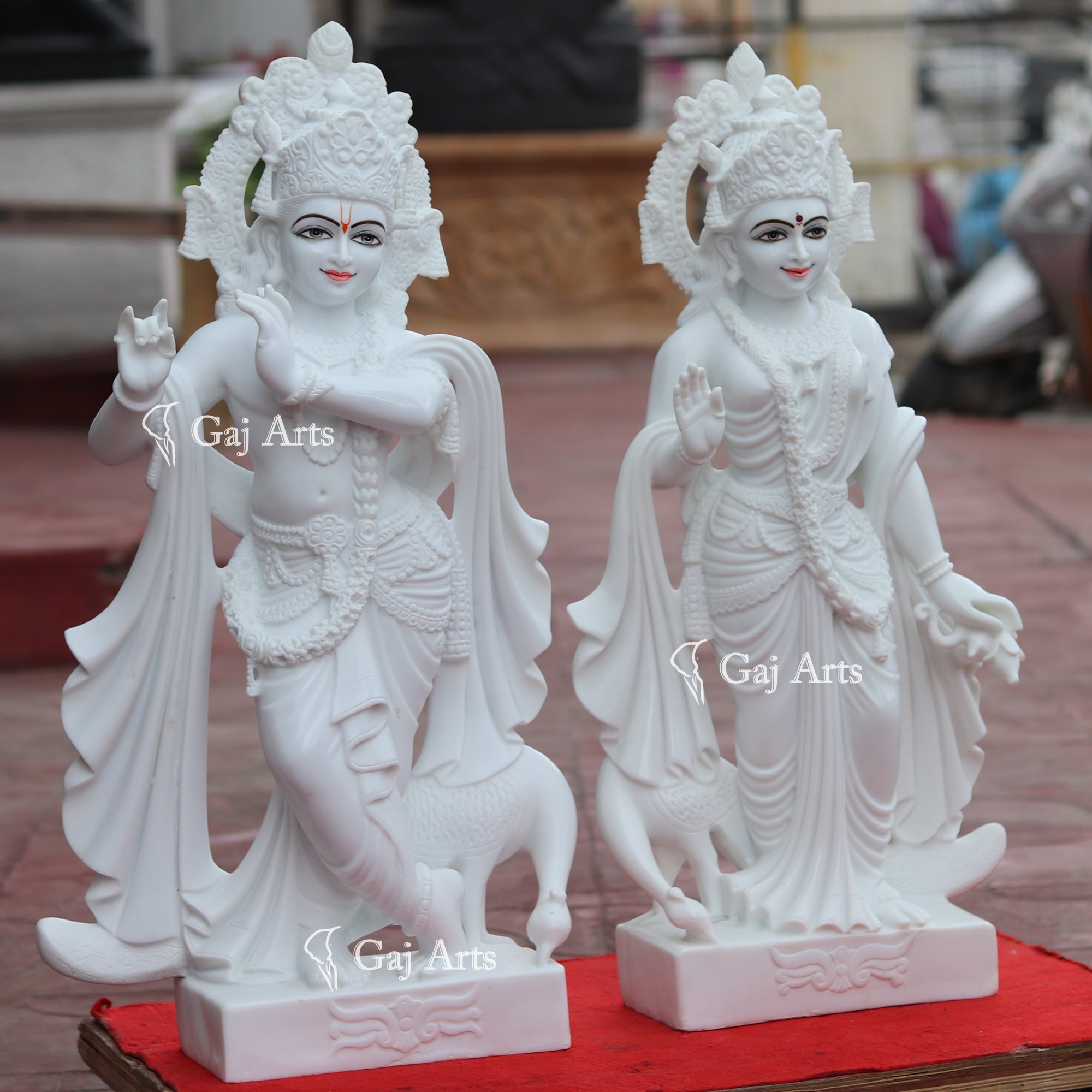 Radha Krishna 30"