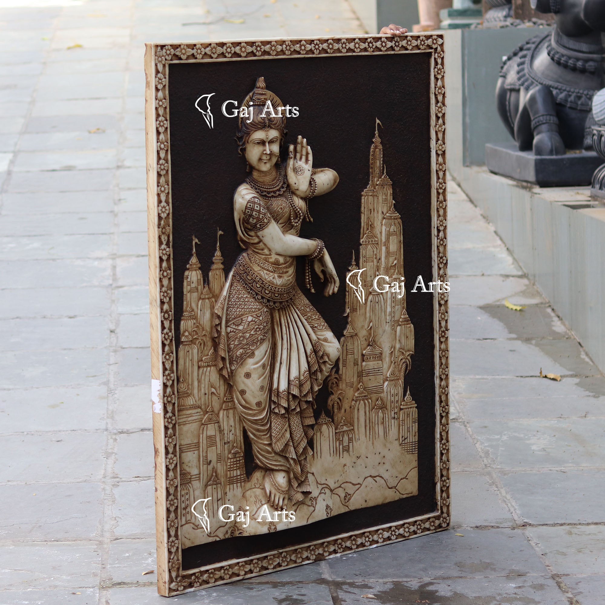 White Marble Lady Wall Panel | 54 Inch
