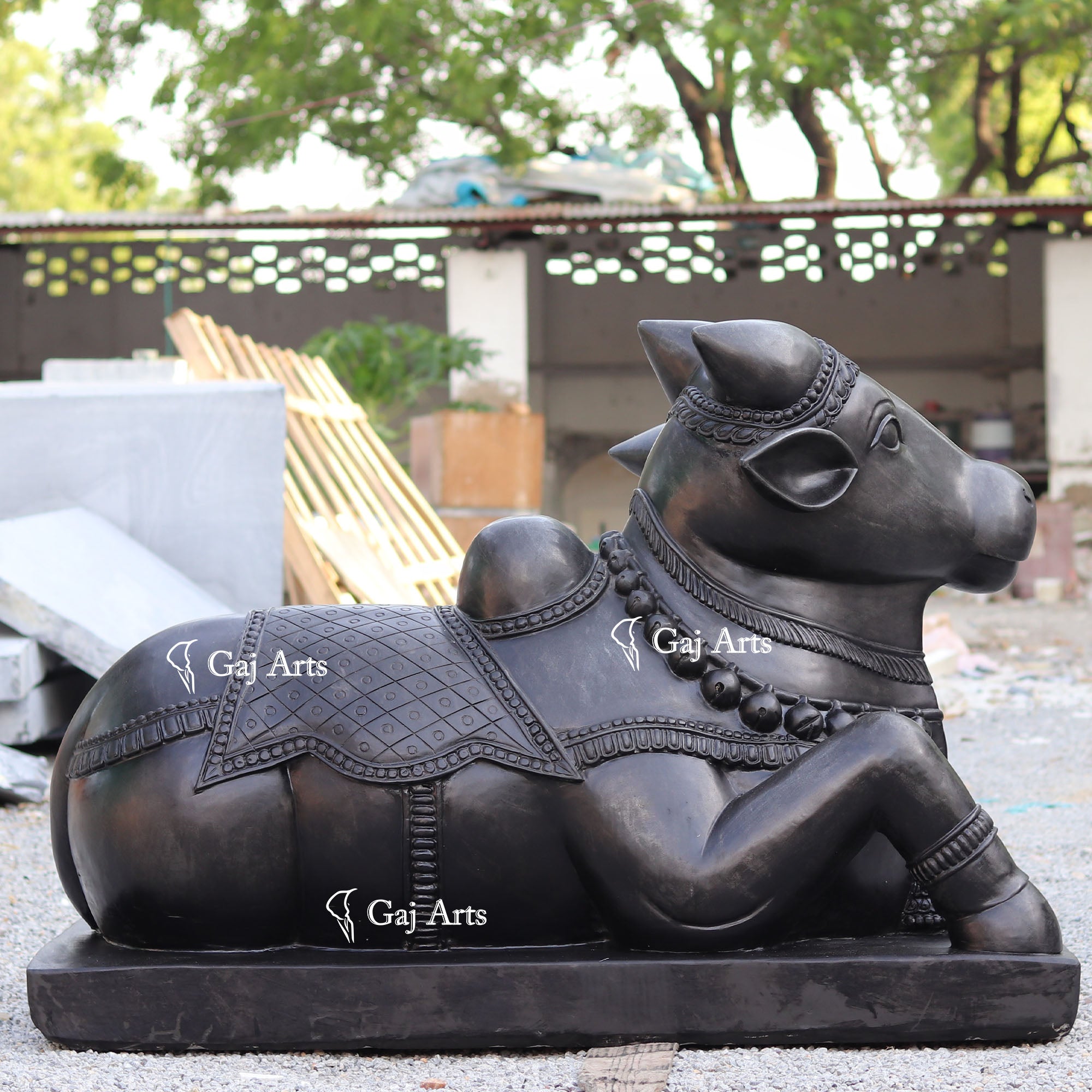 Black Marble Nandi Idol | 60 Inch