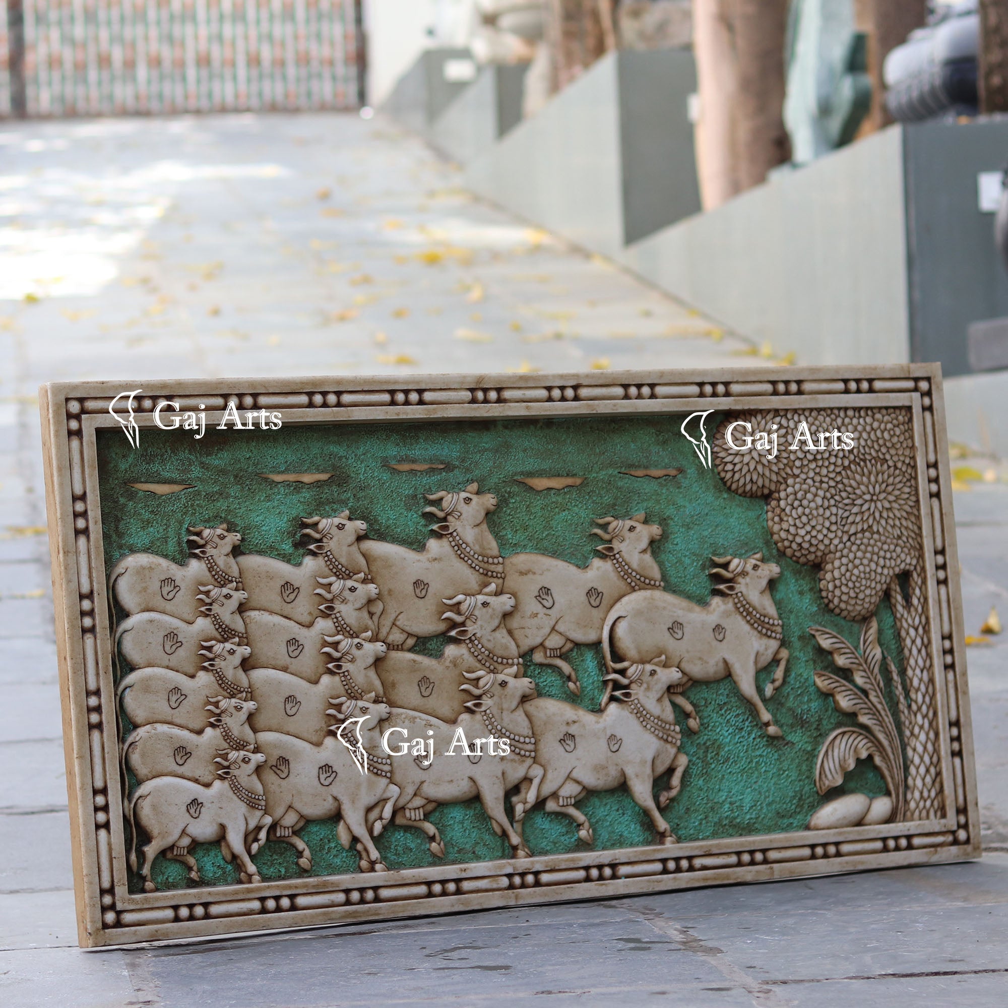 White Antique Finish Marble Cow Wall Panel | 48 Inch