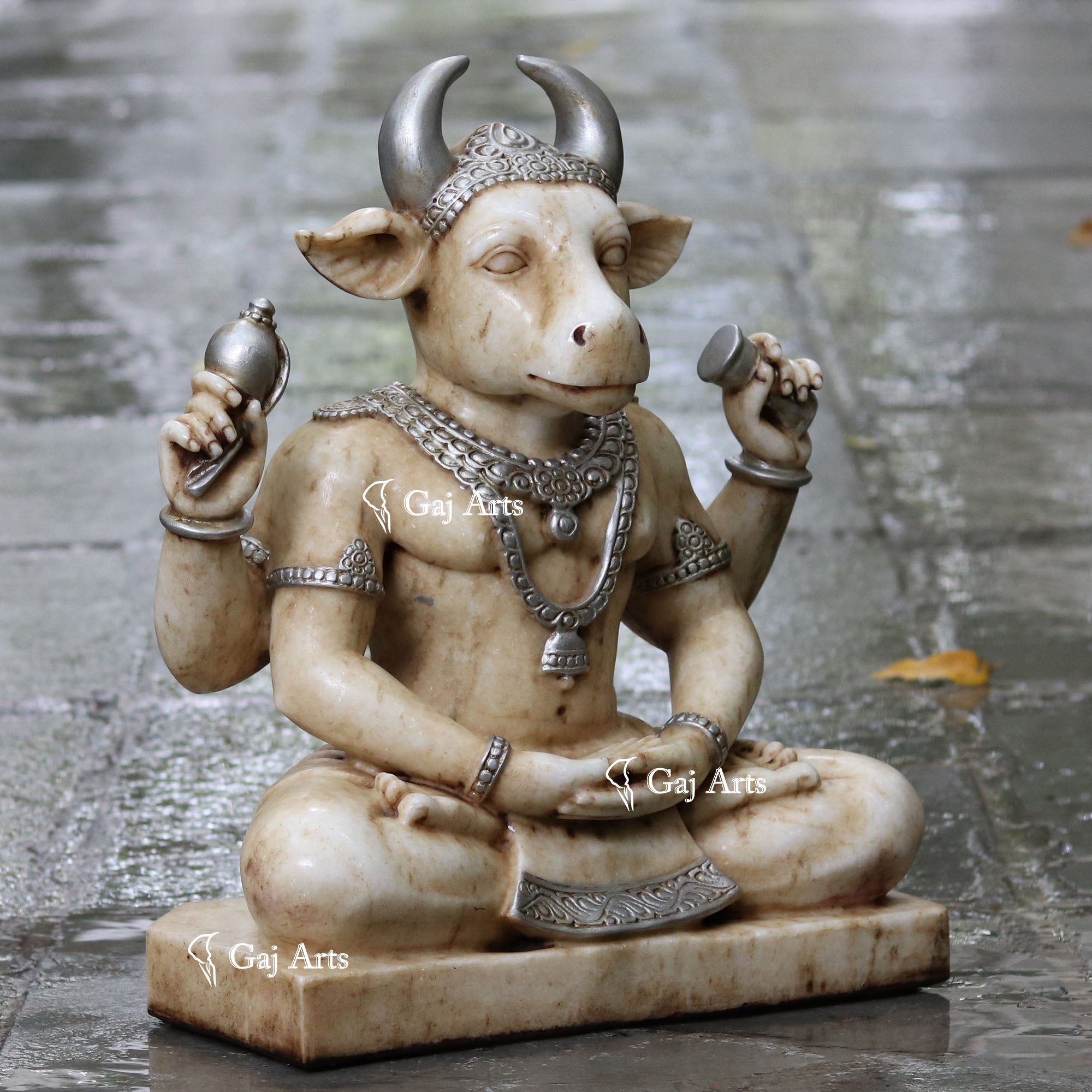 White antique finishing Marble Nandi Idol | 21 Inch
