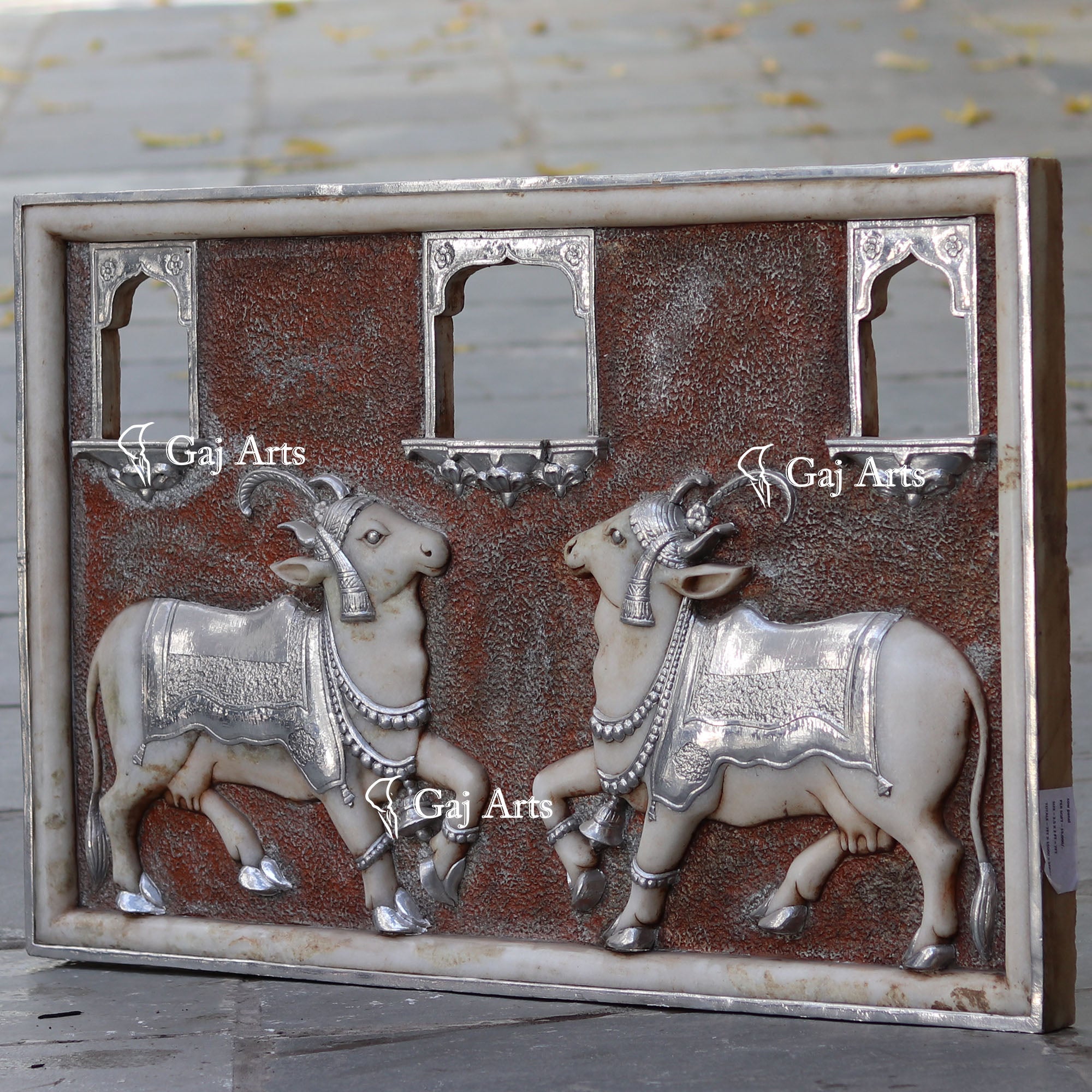 White Marble Jharokha & Cow Wall Panel | 40 Inch