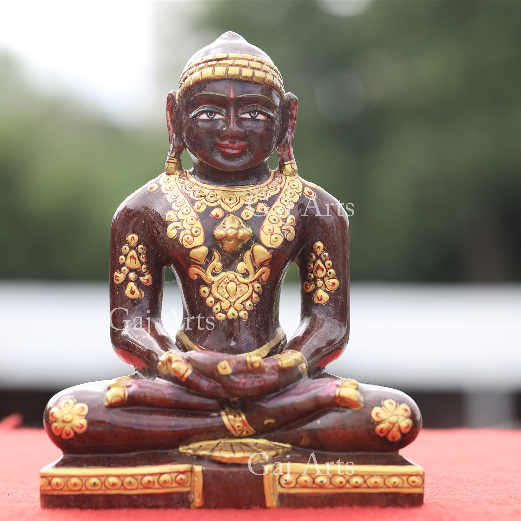 Cola Color Margaj Stone Jain Idol | 7 Inch
