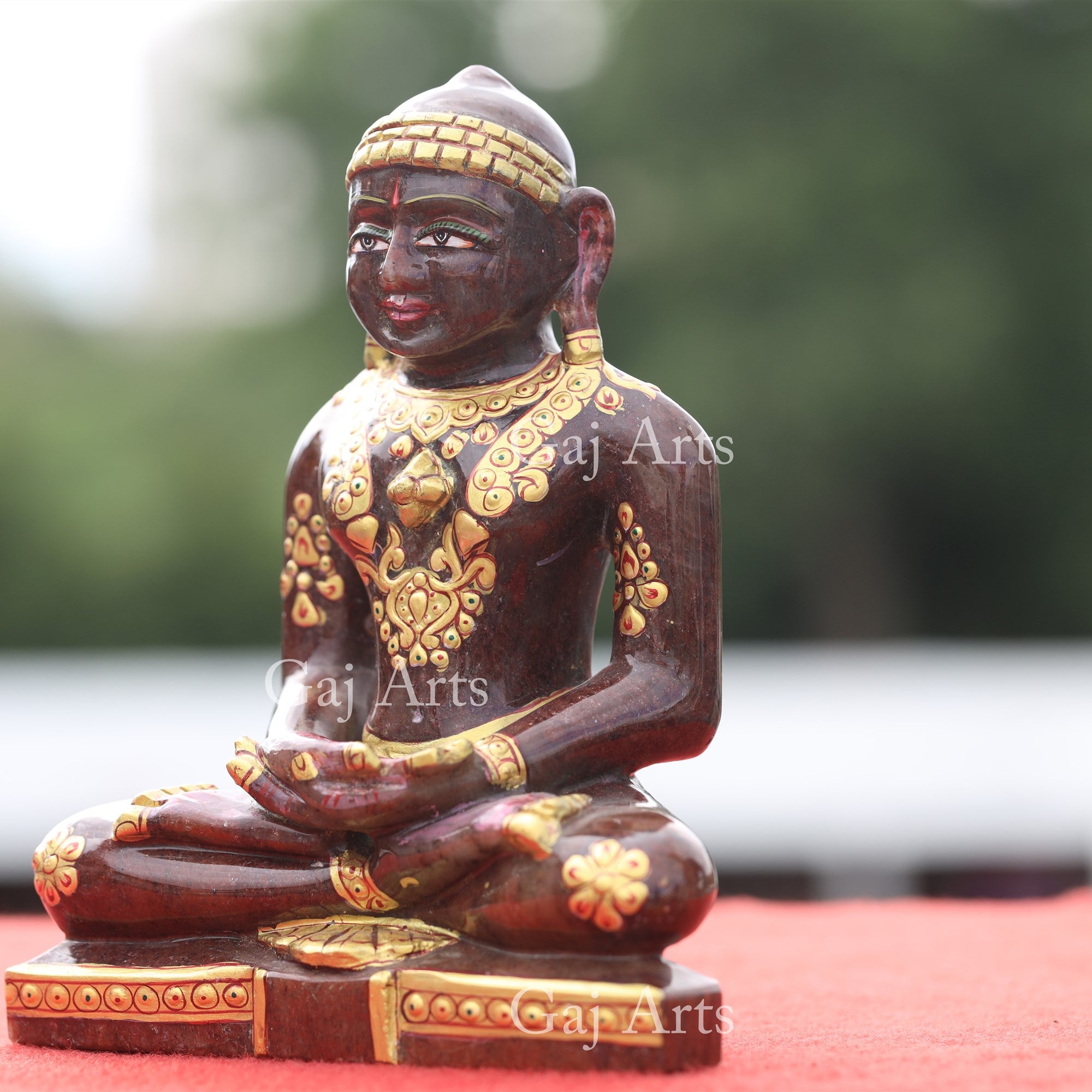 Cola Color Margaj Stone Jain Idol | 7 Inch