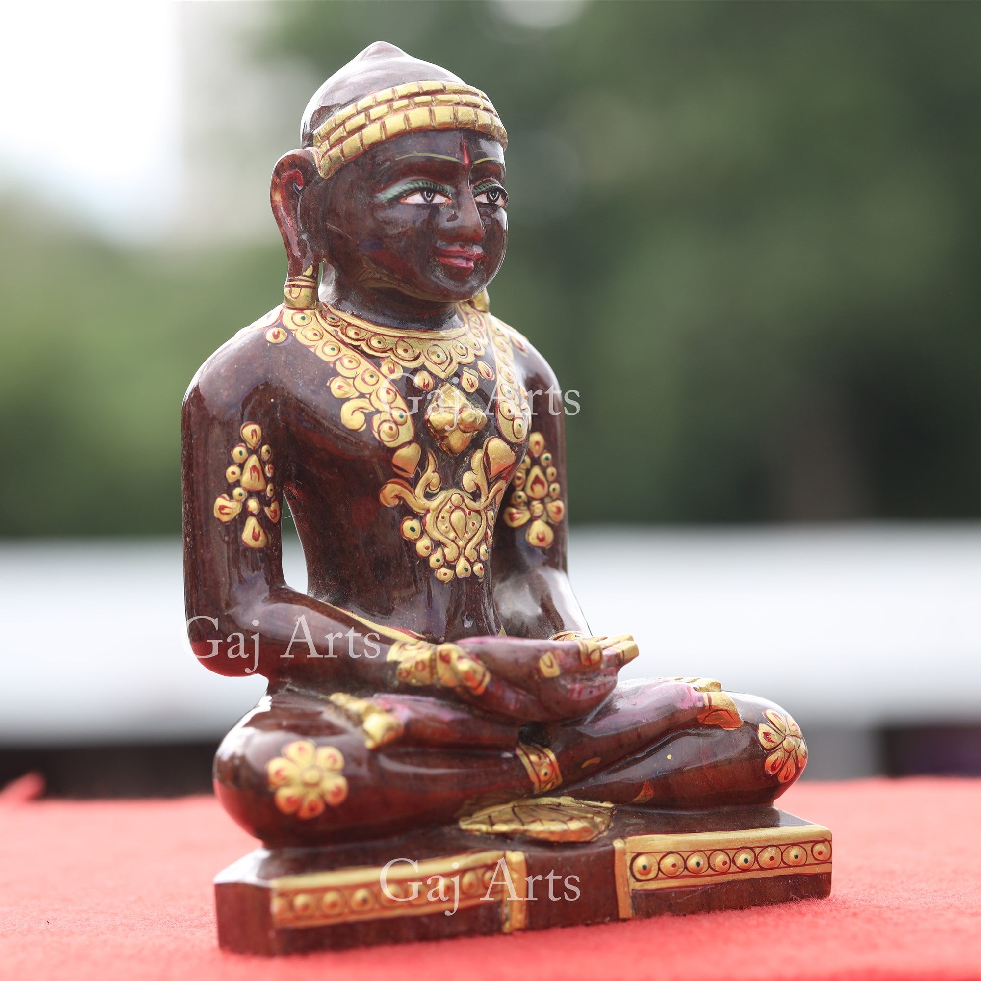 Cola Color Margaj Stone Jain Idol | 7 Inch