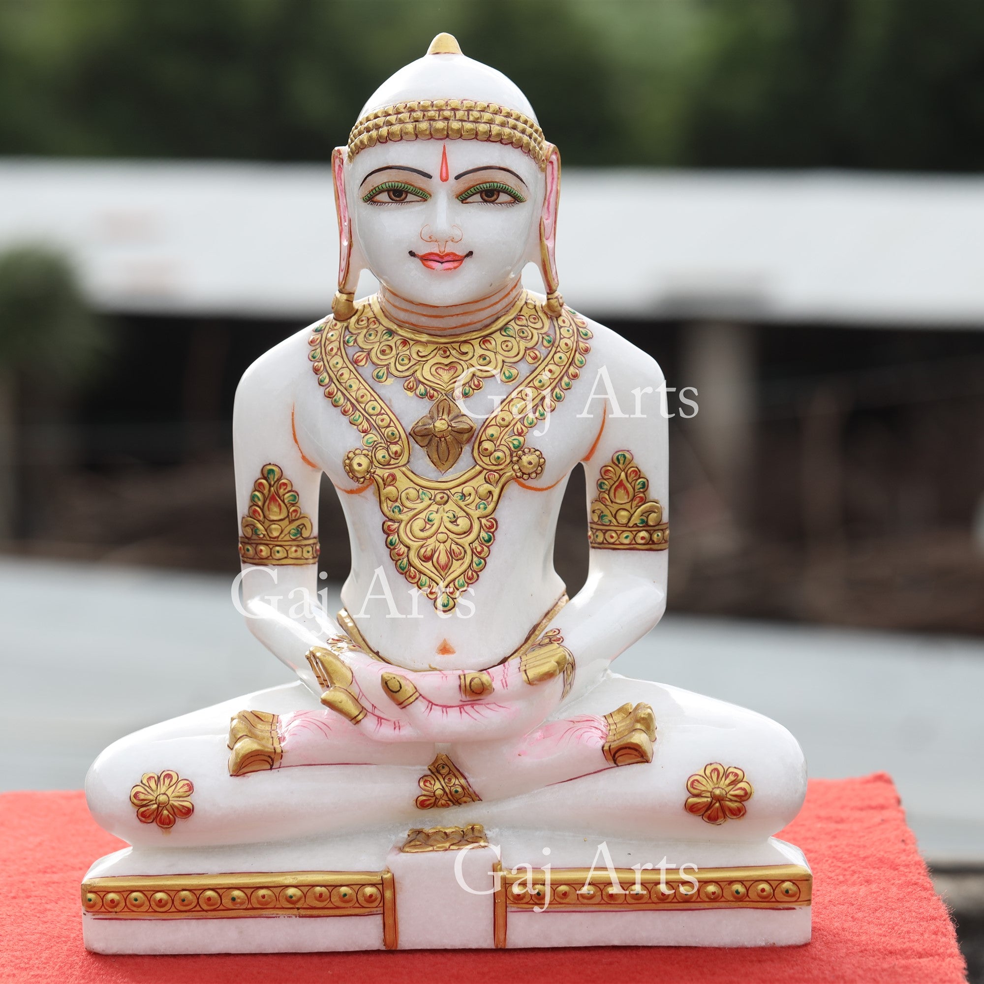 White Makrana Marble Jain Idol | 13 Inch
