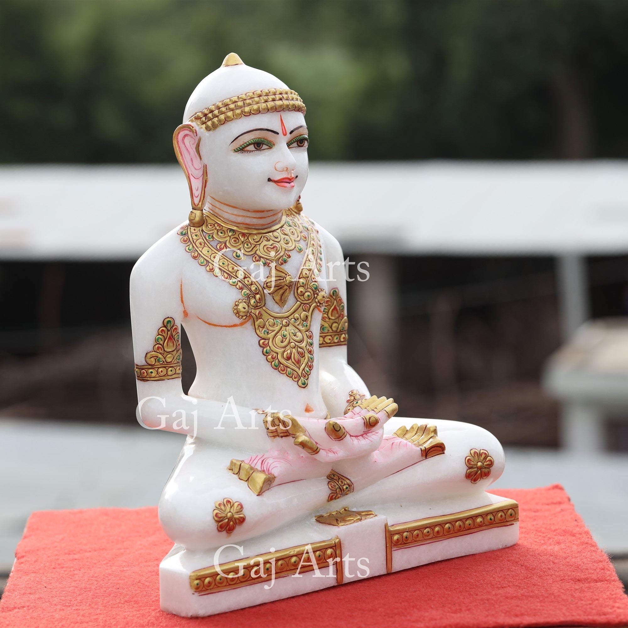 White Makrana Marble Jain Idol | 13 Inch