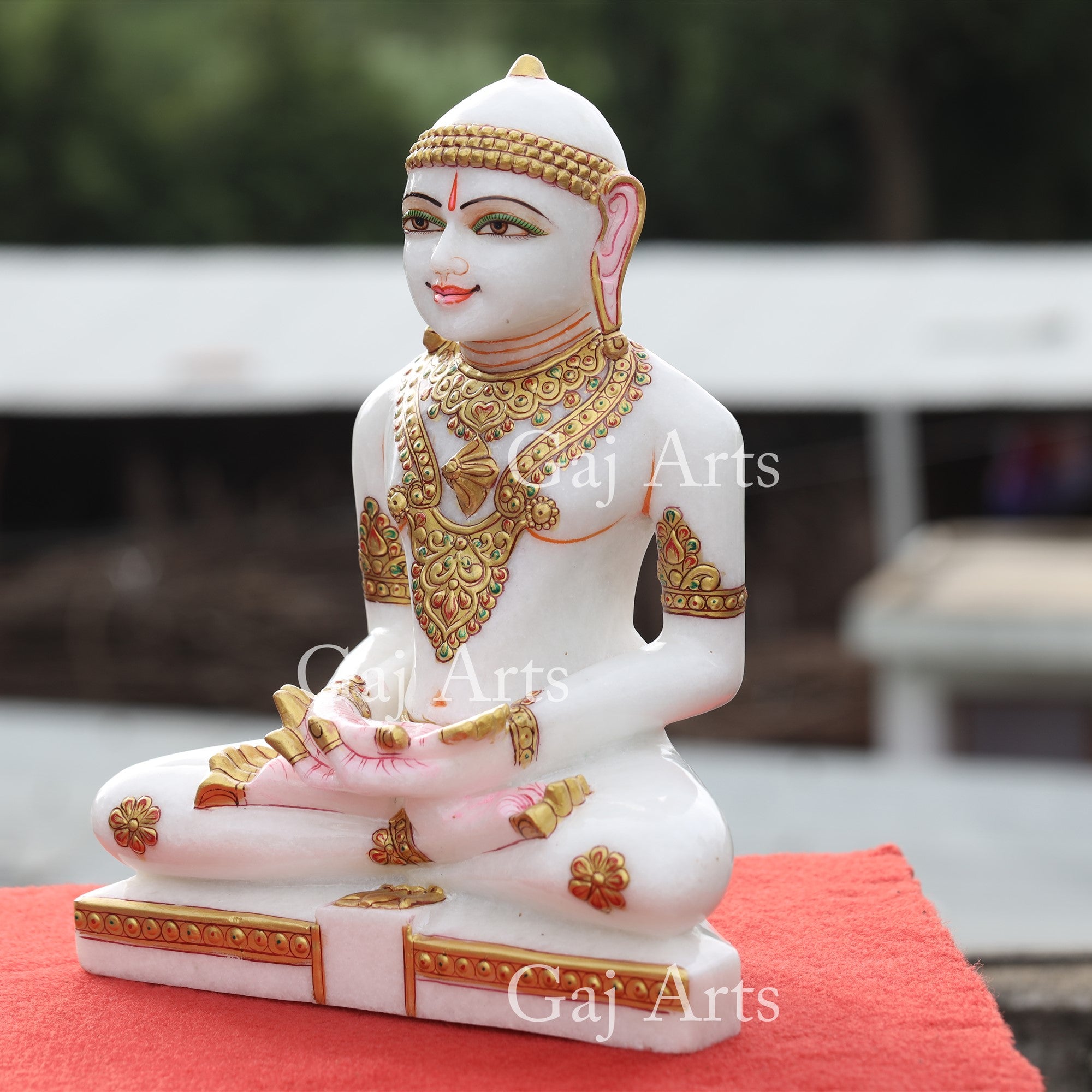 White Makrana Marble Jain Idol | 13 Inch