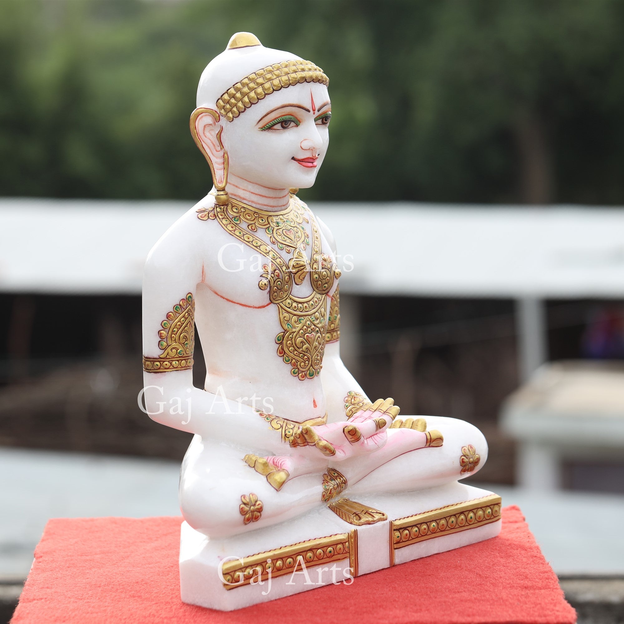 White Makrana Marble Jain Idol | 15 Inch