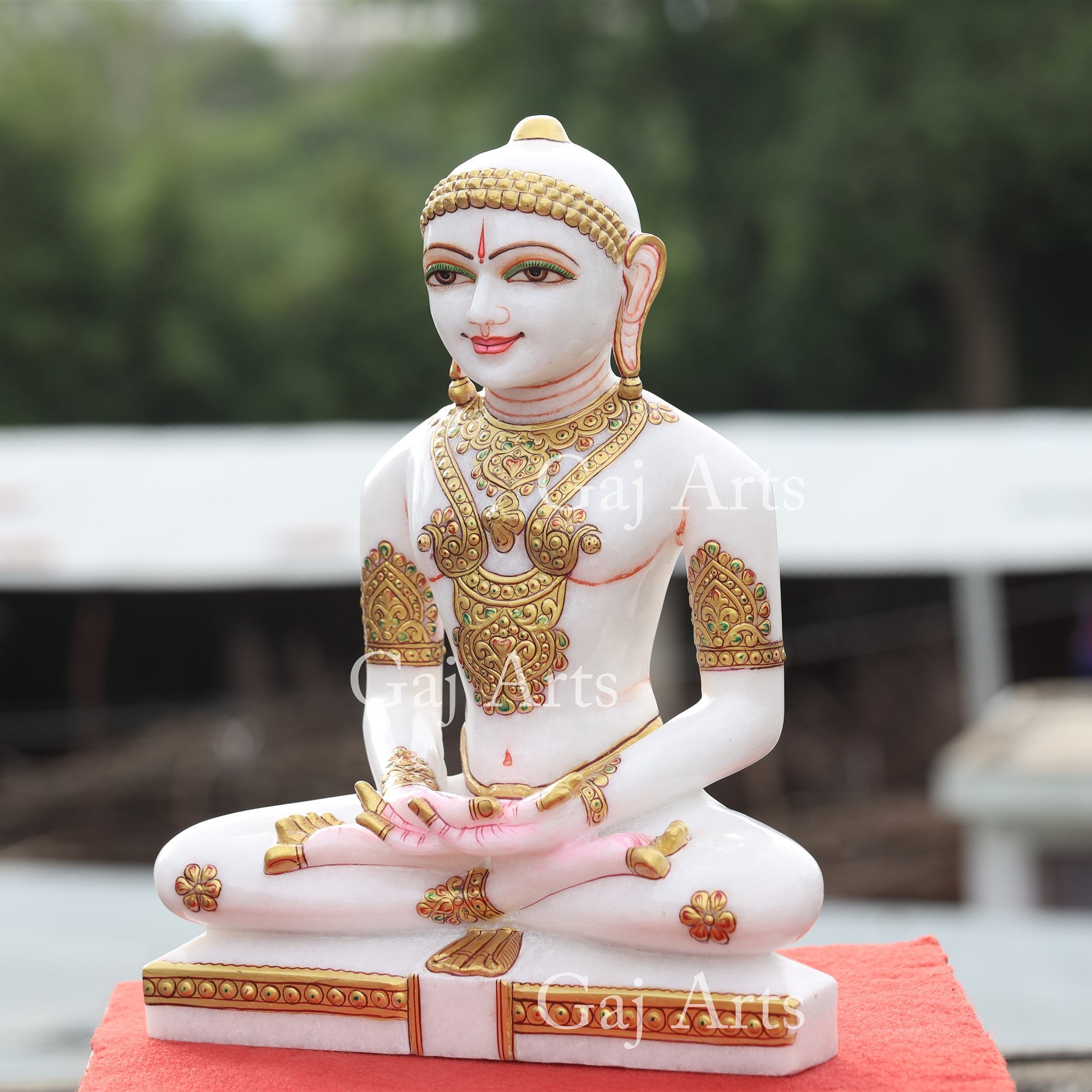 White Makrana Marble Jain Idol | 15 Inch