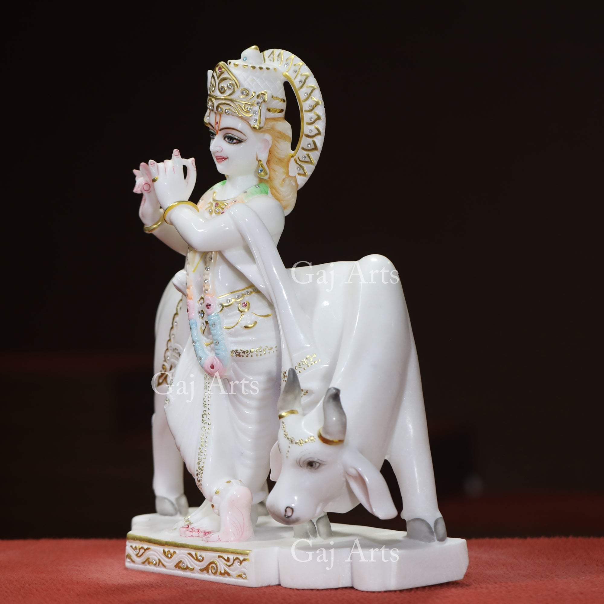 Super White Vietnam Marble Go Gopal Murti | 18 Inch