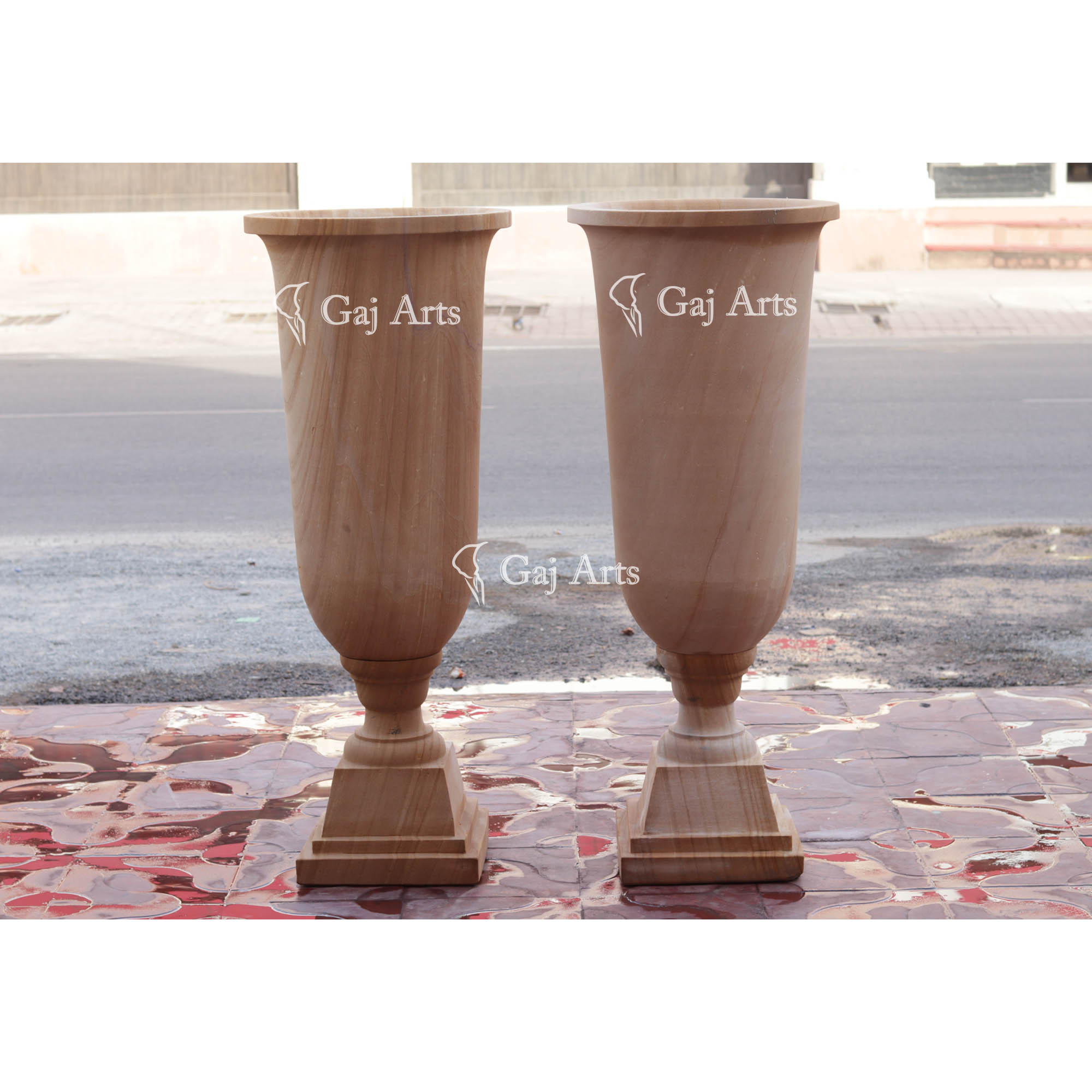 Premium Teak Sandstone Planter | 45 Inch