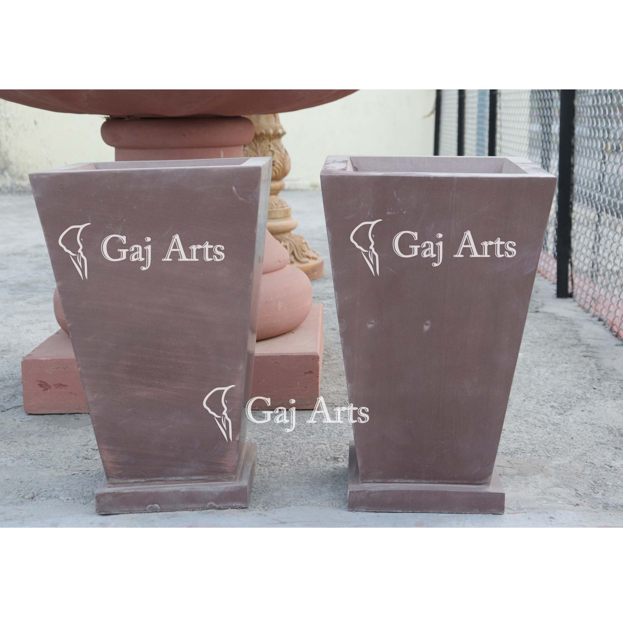 Rustic Red Sandstone Planter | 22 Inch