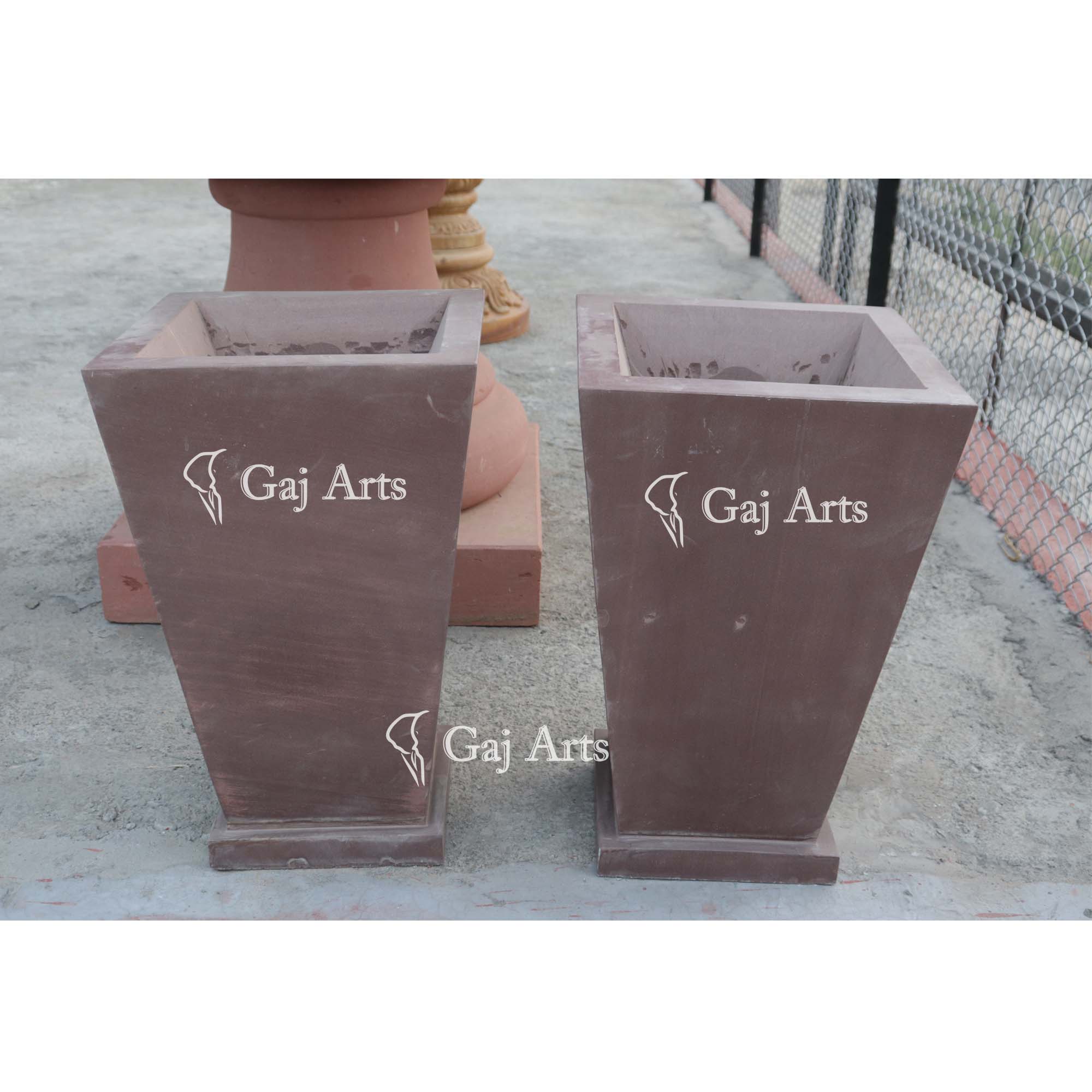 Rustic Red Sandstone Planter | 22 Inch