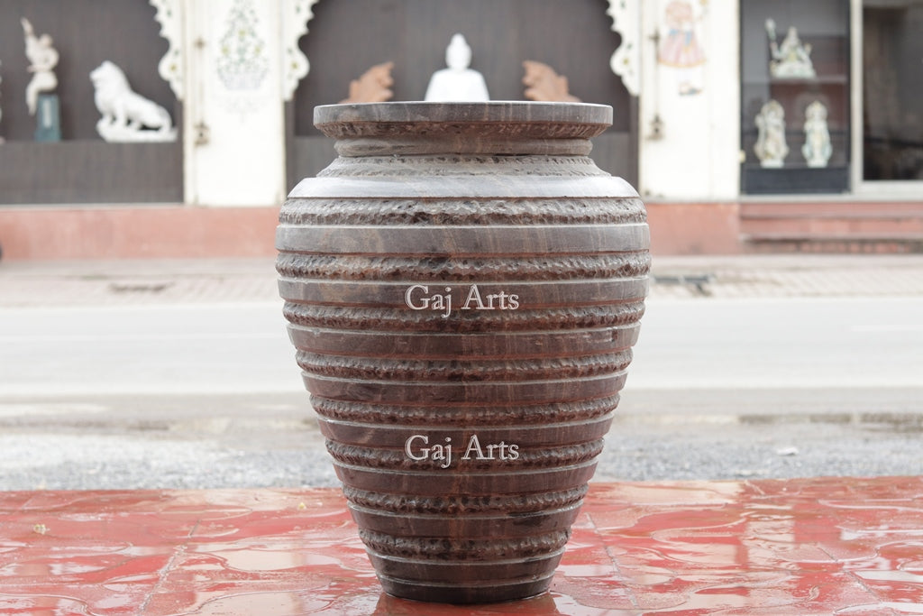 Sagar Black Sandstone Planter | 24 Inch