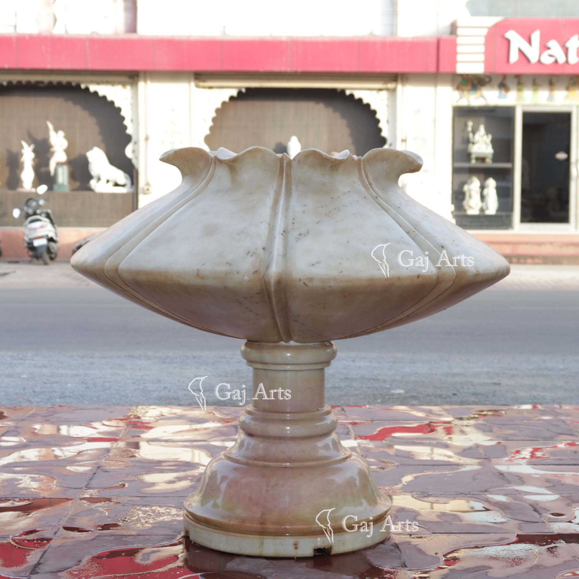White Makrana Marble Water Fountain | 27 Inch
