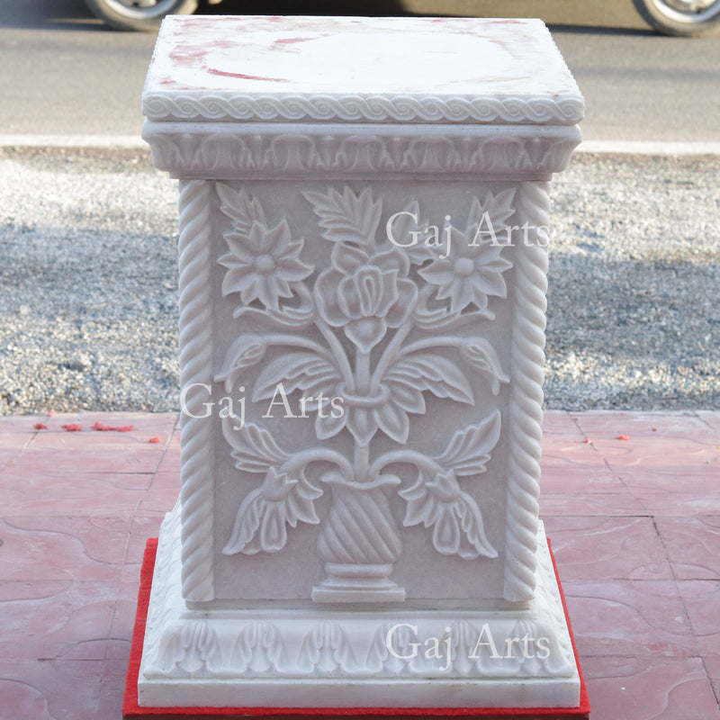 MARBLE STAND 32”